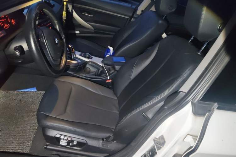 Used BMW 3 Series GT 2014 320i Leading Model Left Front Seat