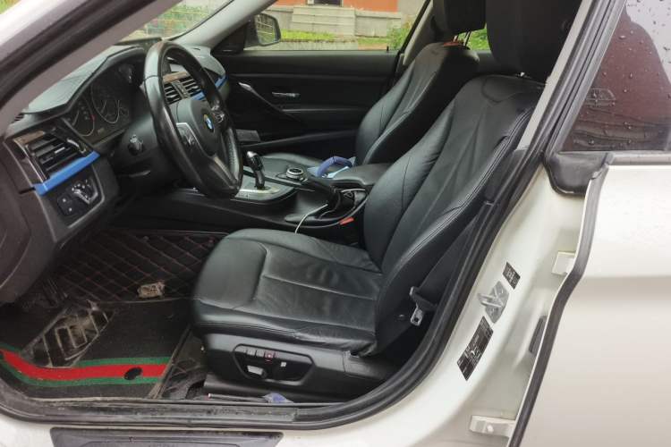 Used BMW 3 Series GT 2014 320i Leading Model Left Front Seat