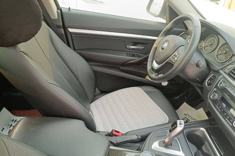 Used BMW 3 Series GT 2014 320i Design Package Model Left Front Seat