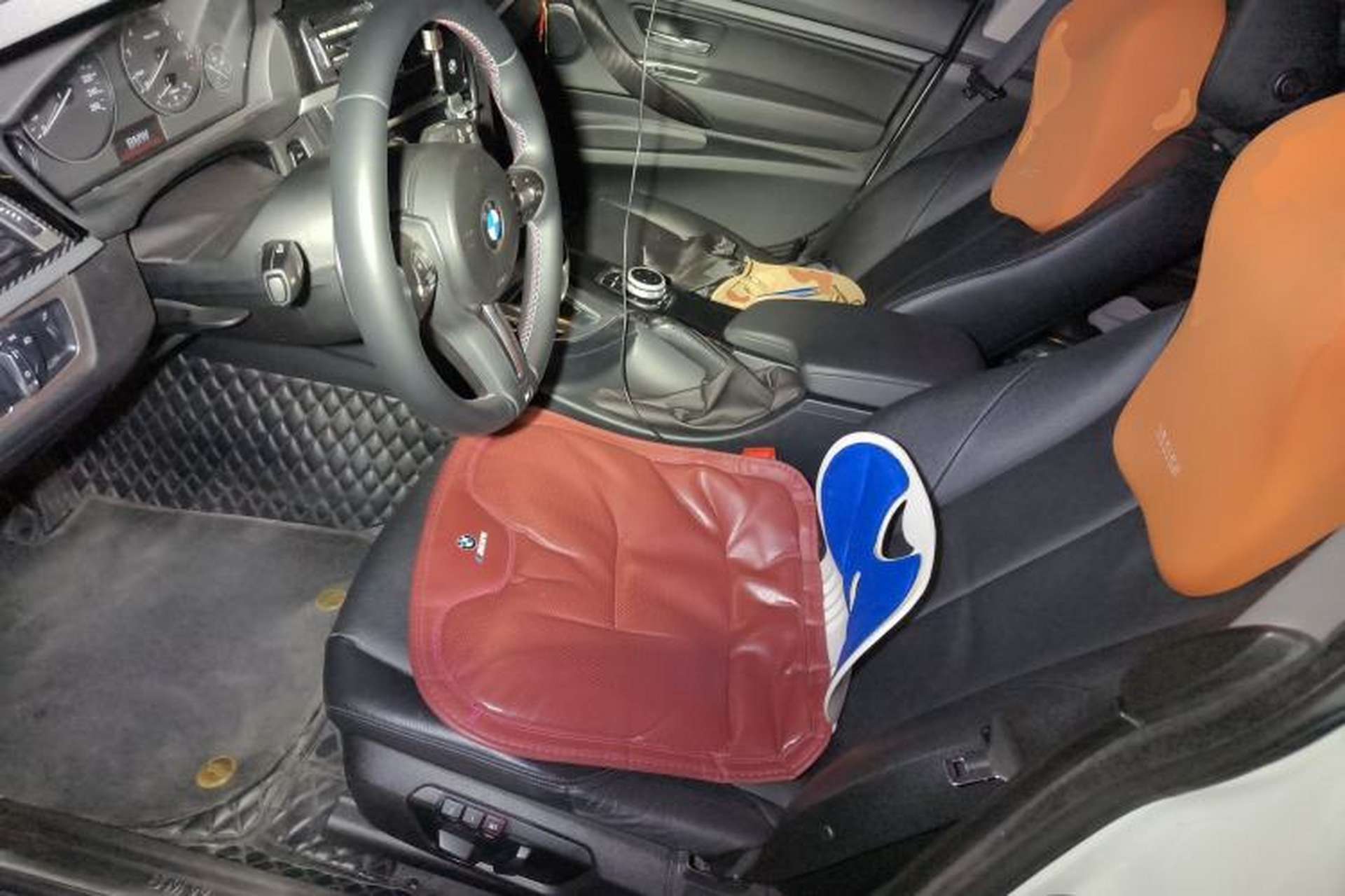 Used BMW 3 Series GT 2014 320i Leading Model Left Front Seat