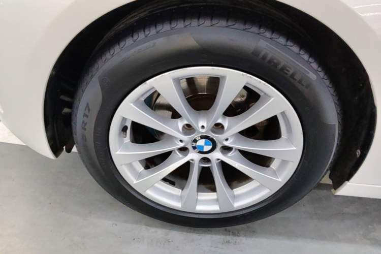 Used BMW 3 Series GT 2014 320i Leading Model Left Front Wheel Hub