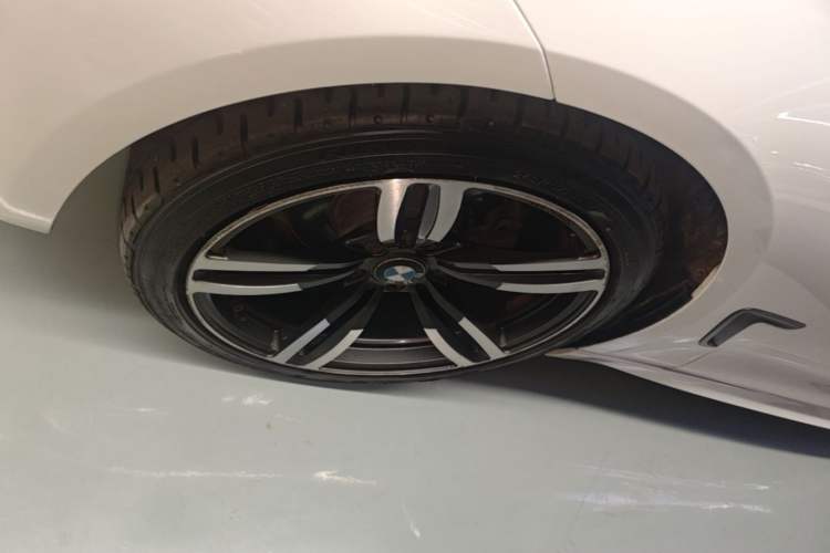 Used BMW 3 Series GT 2014 320i Leading Model Left Front Wheel Hub