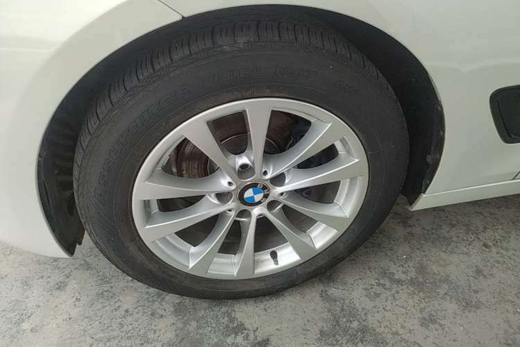 Used BMW 3 Series GT 2014 320i Leading Model Left Front Wheel Hub