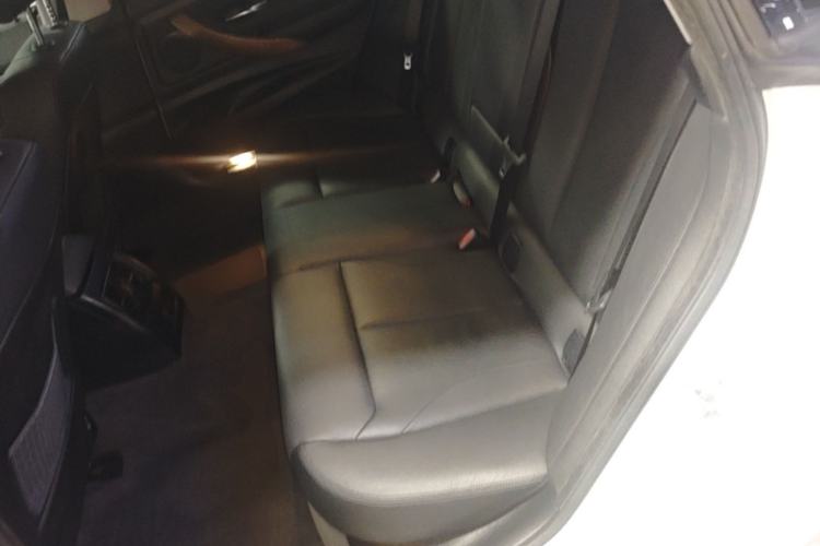 Used BMW 3 Series GT 2014 320i Leading Model Left Rear Seat