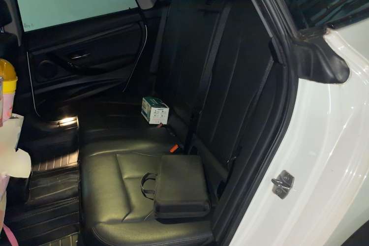Used BMW 3 Series GT 2014 320i Leading Model Left Rear Seat