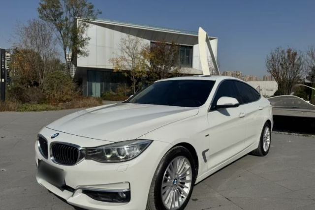 Used BMW 3 Series GT 2014 320i Design Package Model