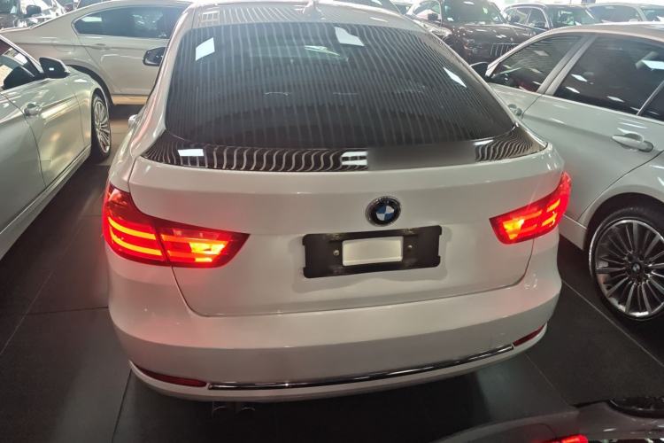 Used BMW 3 Series GT 2014 328i Design Package Model Rear