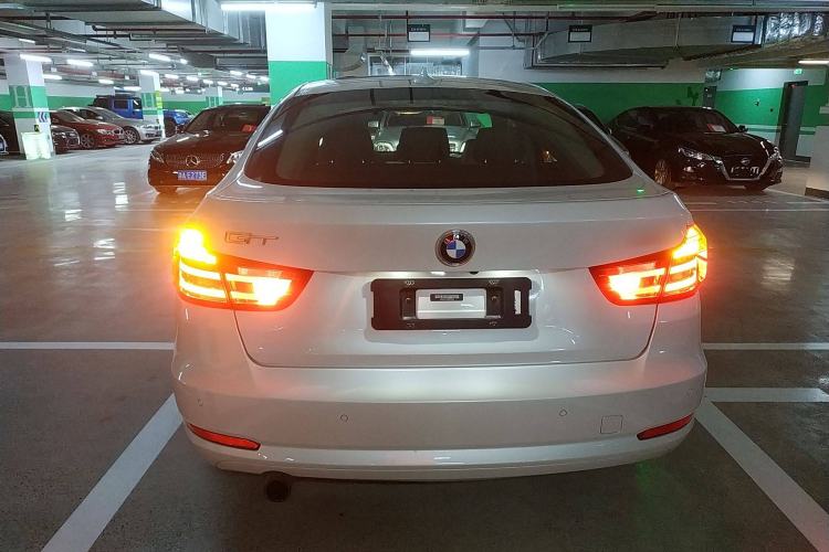 Used BMW 3 Series GT 2014 320i Leading Model Rear