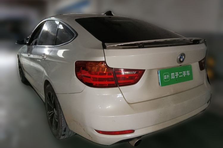 Used BMW 3 Series GT 2014 320i Leading Model Rear Left 45 Deg