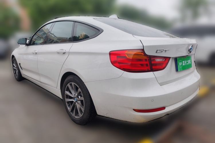 Used BMW 3 Series GT 2014 320i Leading Model Rear Left 45 Deg