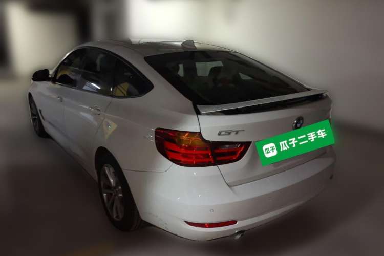 Used BMW 3 Series GT 2014 320i Leading Model Rear Left 45 Deg