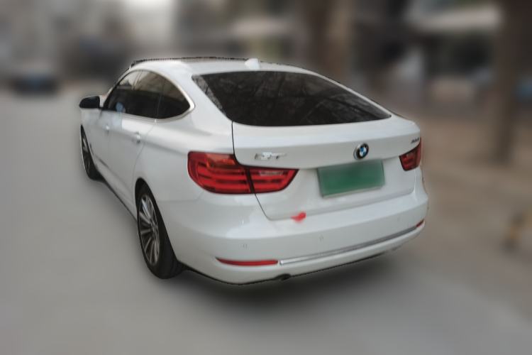Used BMW 3 Series GT 2014 320i Design Package Model Rear Left 45 Deg