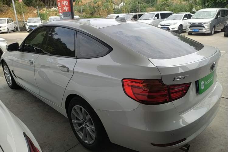 Used BMW 3 Series GT 2014 320i Leading Model Rear Left 45 Deg