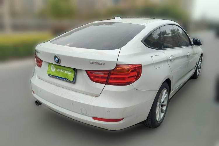Used BMW 3 Series GT 2014 320i Leading Model Rear Right 45 Deg