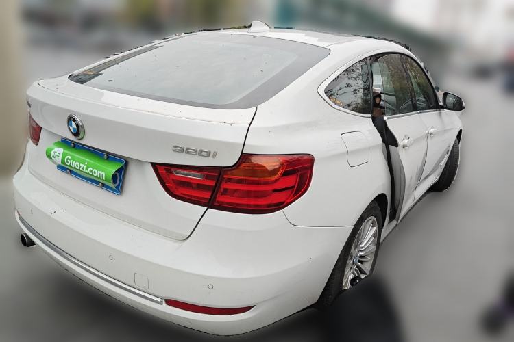 Used BMW 3 Series GT 2014 320i Design Package Model Rear Right 45 Deg