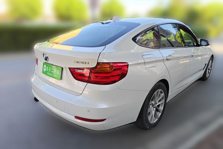 Used BMW 3 Series GT  Rear Right 45 Deg