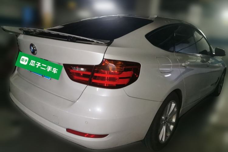Used BMW 3 Series GT 2014 320i Leading Model Rear Right 45 Deg