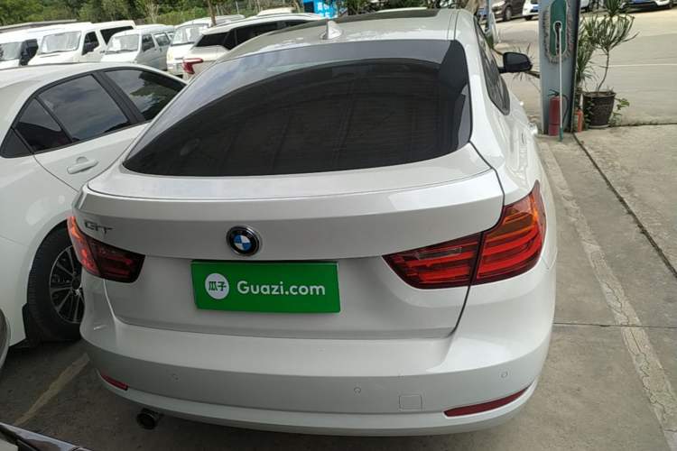 Used BMW 3 Series GT 2014 320i Leading Model Rear