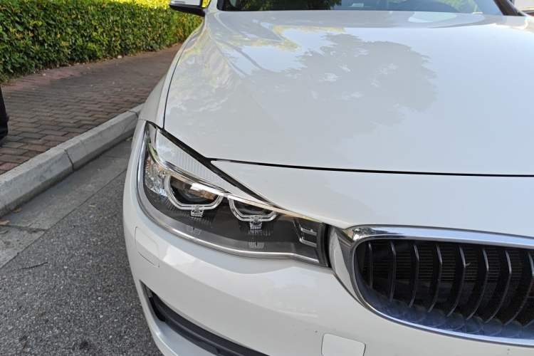 Used BMW 3 Series GT  Right Front Headlight