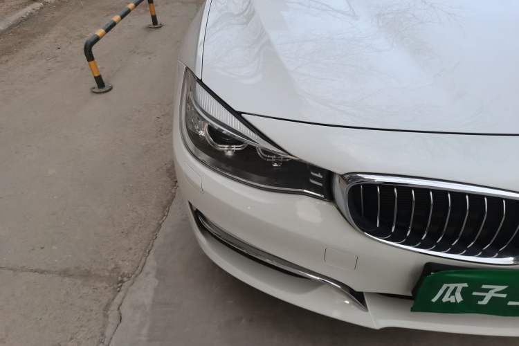 Used BMW 3 Series GT 2014 320i Design Package Model Right Front Headlight