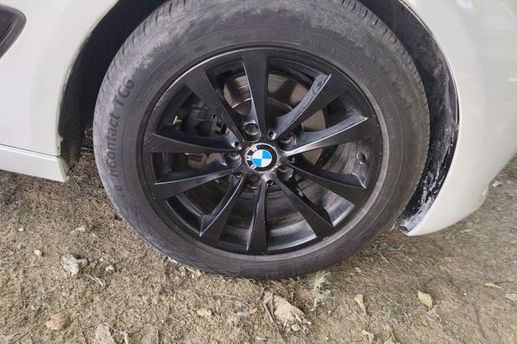 Used BMW 3 Series GT 2014 320i Leading Model Right Front Wheel Hub