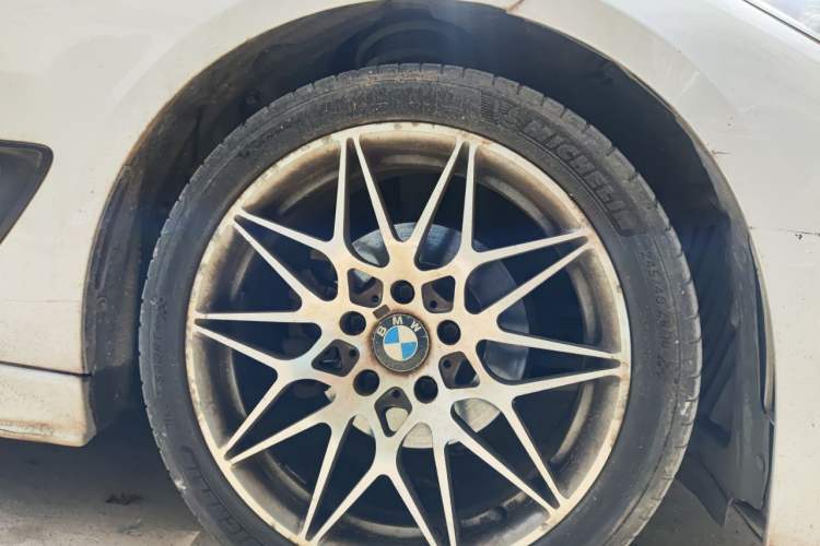 Used BMW 3 Series GT 2014 320i Leading Model Right Front Wheel Hub