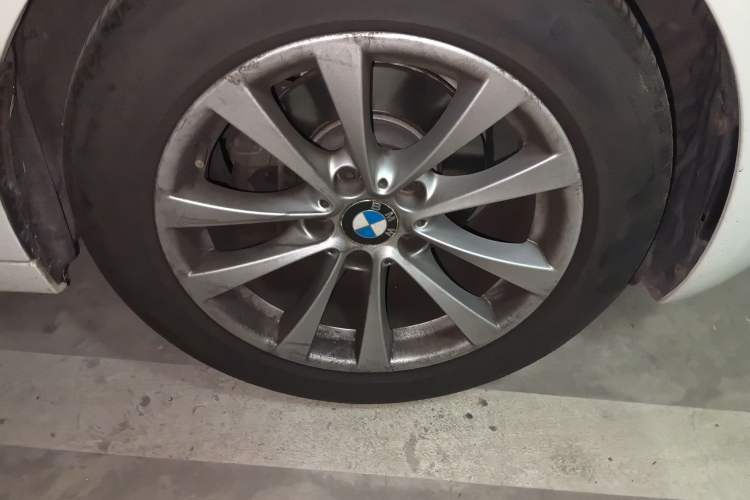 Used BMW 3 Series GT 2014 320i Leading Model Right Front Wheel Hub