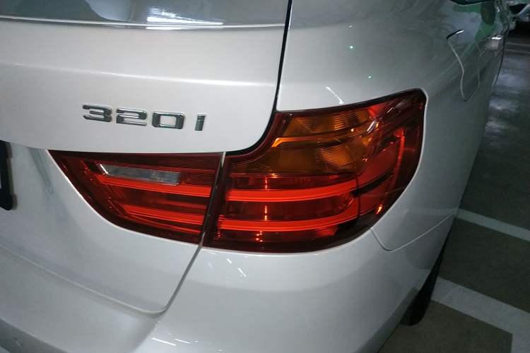 Used BMW 3 Series GT 2014 320i Leading Model Right Rear Taillight