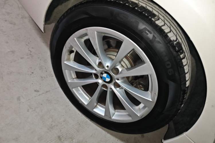 Used BMW 3 Series GT 2014 320i Leading Model Right Rear Wheel Hub