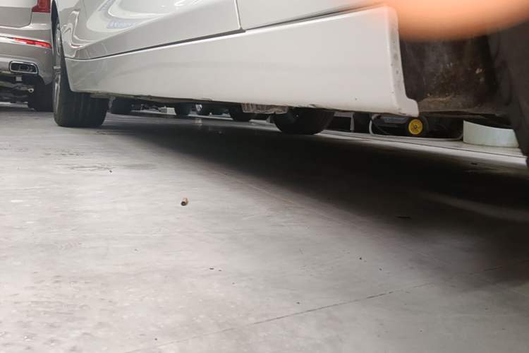 Used BMW 3 Series GT 2014 328i Design Package Model Right Side Sill