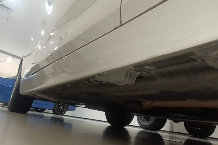 Used BMW 3 Series GT 2014 320i Leading Model Right Side Sill