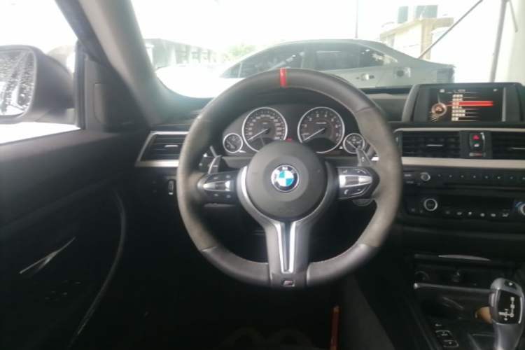 Used BMW 3 Series GT 2014 320i Leading Model Steering Wheel