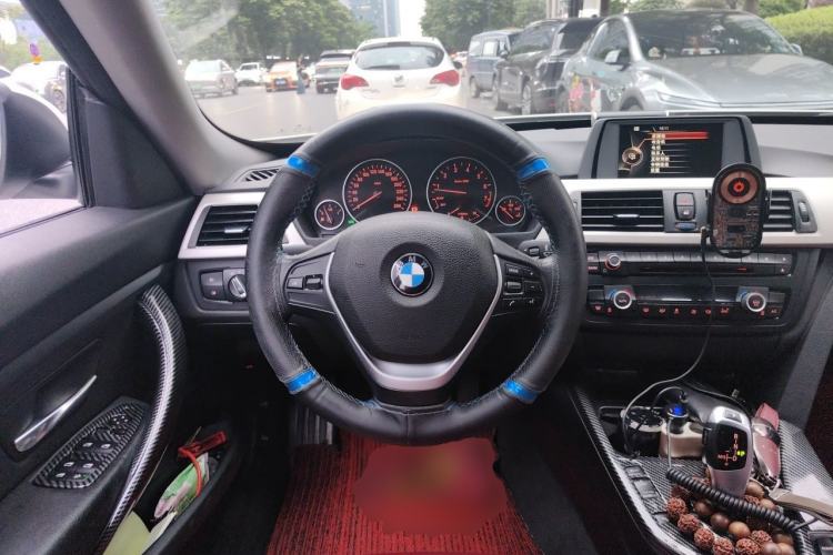 Used BMW 3 Series GT 2014 320i Leading Model Steering Wheel