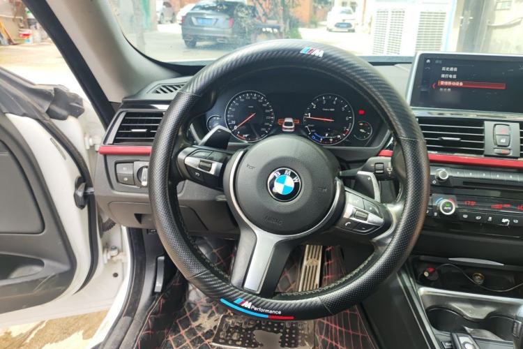 Used BMW 3 Series GT 2014 320i Leading Model Steering Wheel
