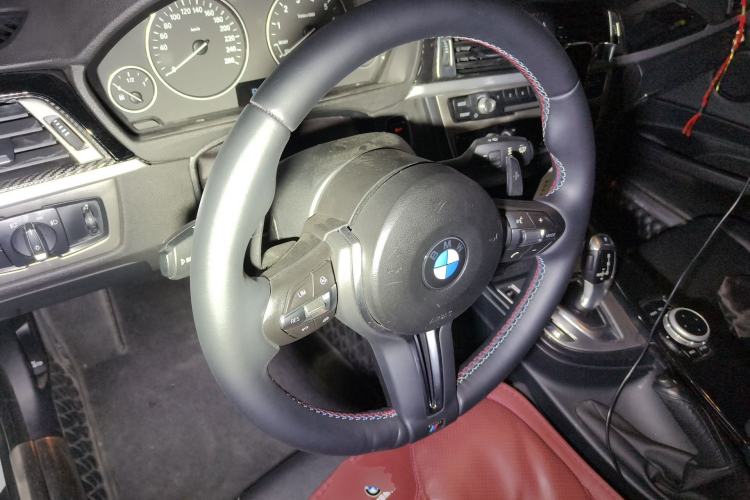 Used BMW 3 Series GT 2014 320i Leading Model Steering Wheel