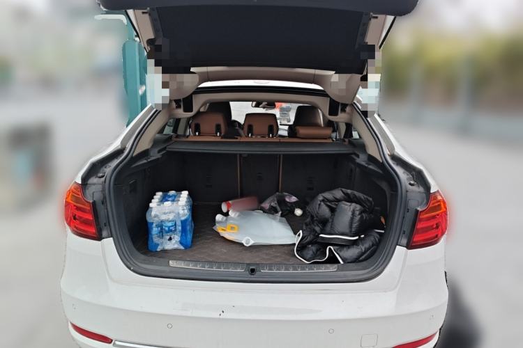 Used BMW 3 Series GT 2014 320i Design Package Model Trunk