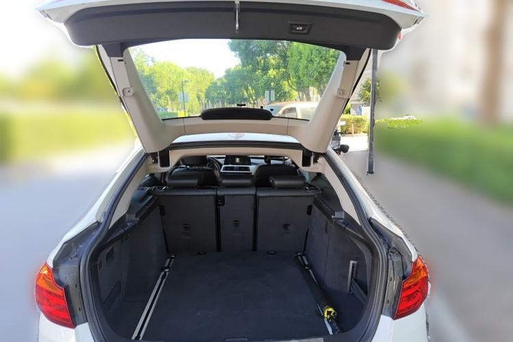 Used BMW 3 Series GT  Trunk