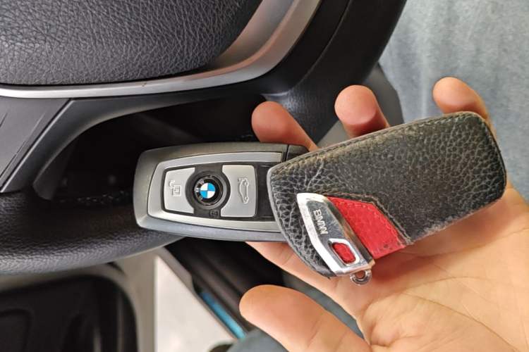 Used BMW 3 Series GT 2014 320i Design Package Model Vehicle Key