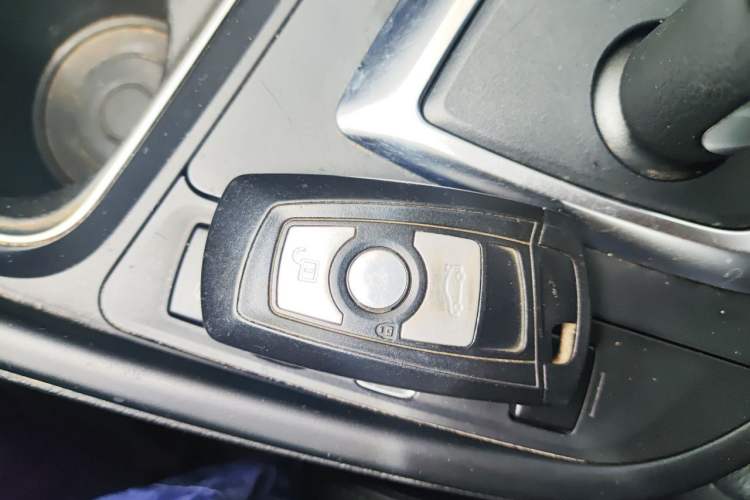 Used BMW 3 Series GT 2014 320i Leading Model Vehicle Key