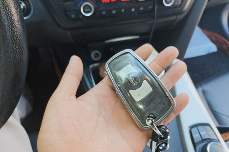 Used BMW 3 Series GT 2014 320i Leading Model Vehicle Key