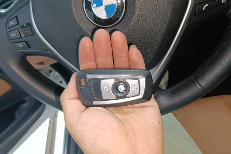 Used BMW 3 Series GT 2014 328i Design Package Model Vehicle Key