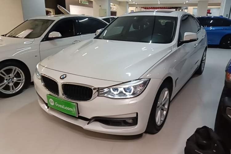 Used BMW 3 Series GT 2014 320i Leading Model Guazi used car, China used car export, Used car for sale, Used cars, Cheapest cars for sale