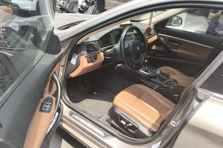 Used BMW 3 Series GT 2014 320i Design Package Model Driver Seat
