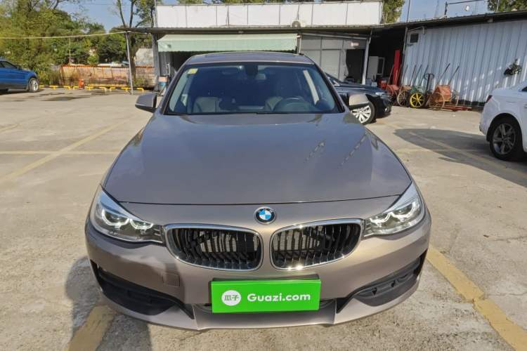 Used BMW 3 Series GT 2014 320i Leading Model Exterior 1