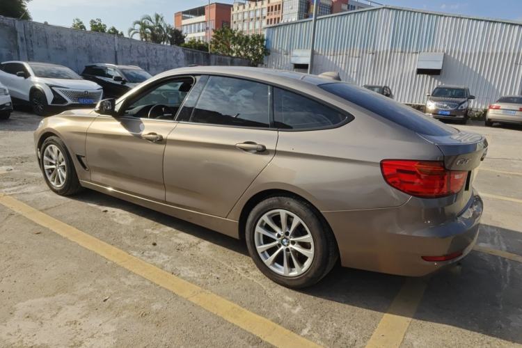 Used BMW 3 Series GT 2014 320i Leading Model Exterior 3