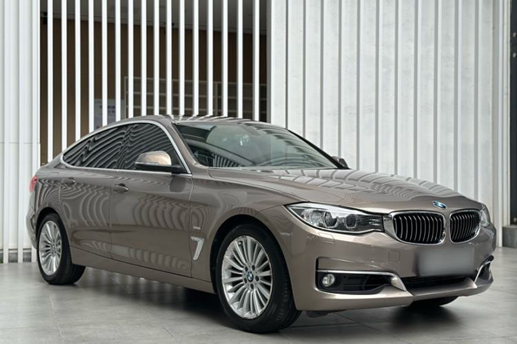 Used BMW 3 Series GT 2014 320i Design Package Model Exterior 3