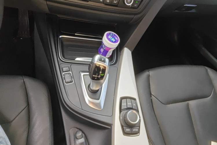 Used BMW 3 Series GT 2014 320i Leading Model Gear Lever