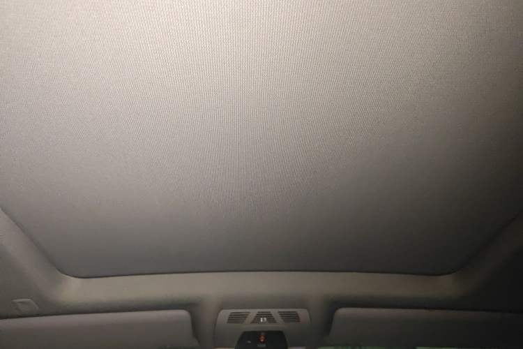 Used BMW 3 Series GT 2014 320i Leading Model Headliner