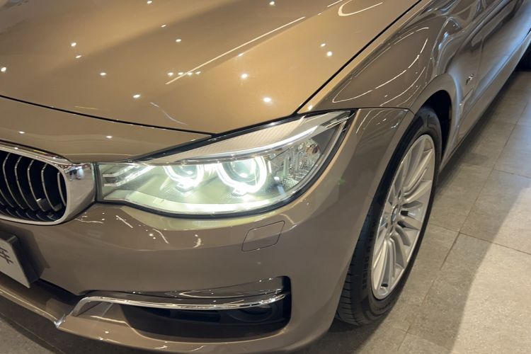 Used BMW 3 Series GT 2014 320i Design Package Model Left Front Headlight