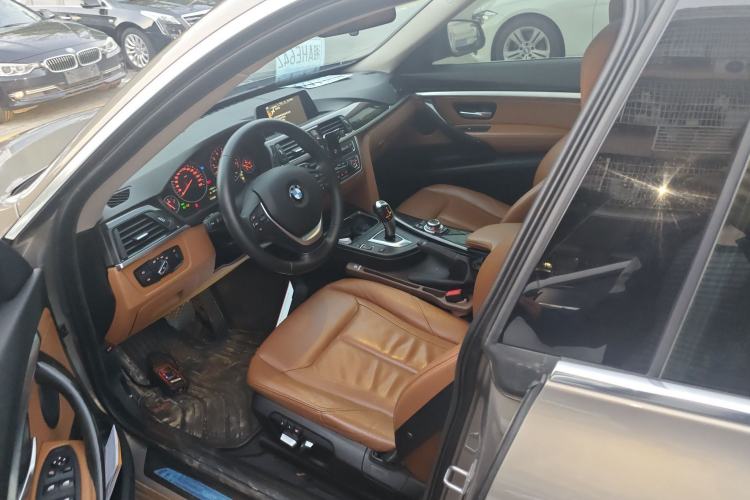 Used BMW 3 Series GT 2014 320i Design Package Model Left Front Seat